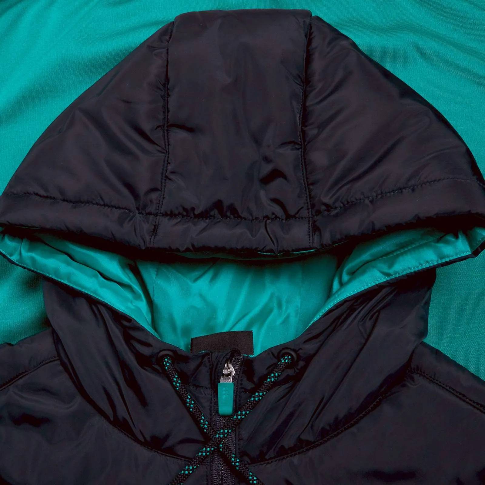 Canterbury IRFU Rugby Ireland 2024/25 Hybrid Padded Jacket