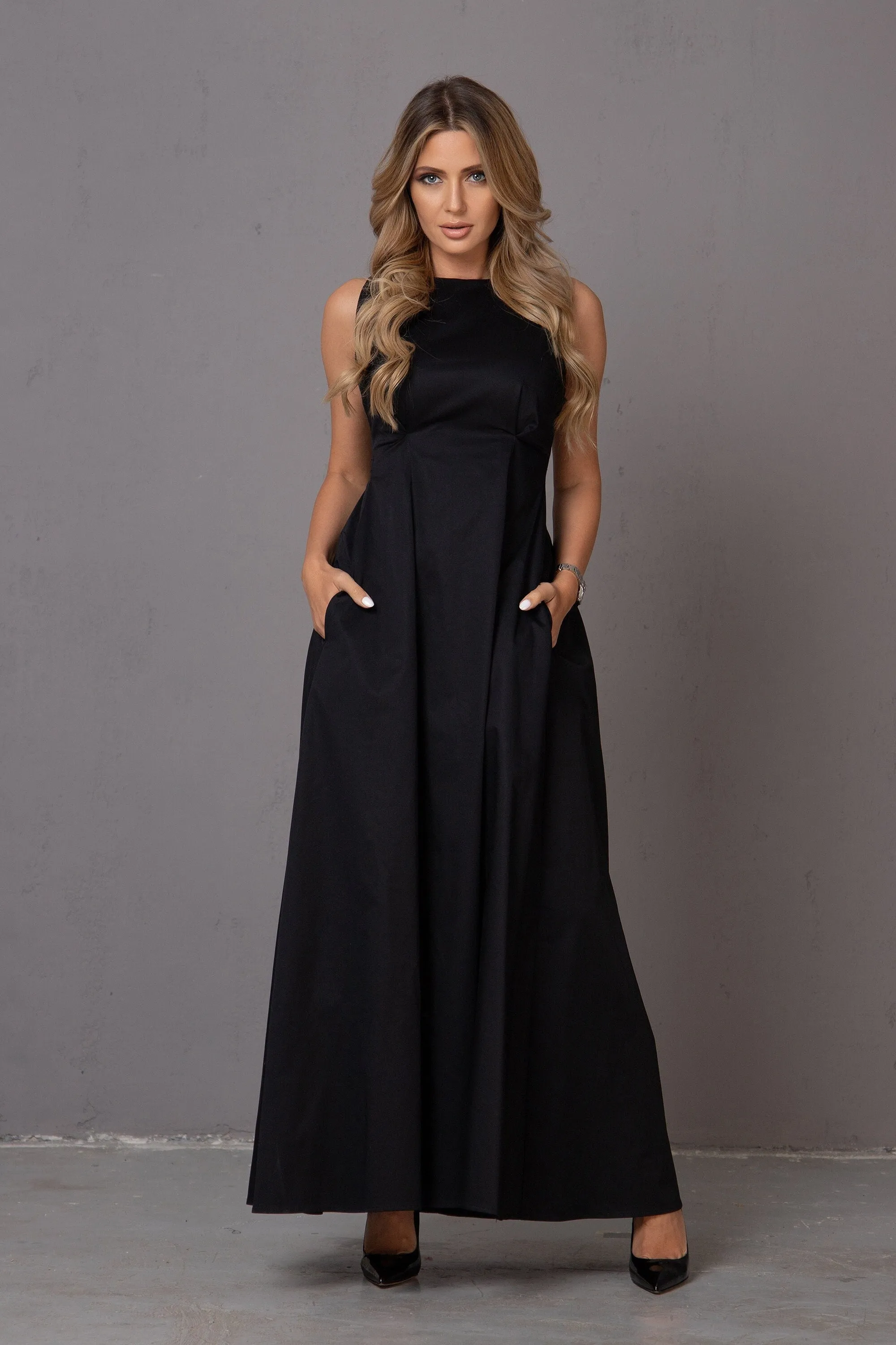 PLEATED RACERBACK DRESS