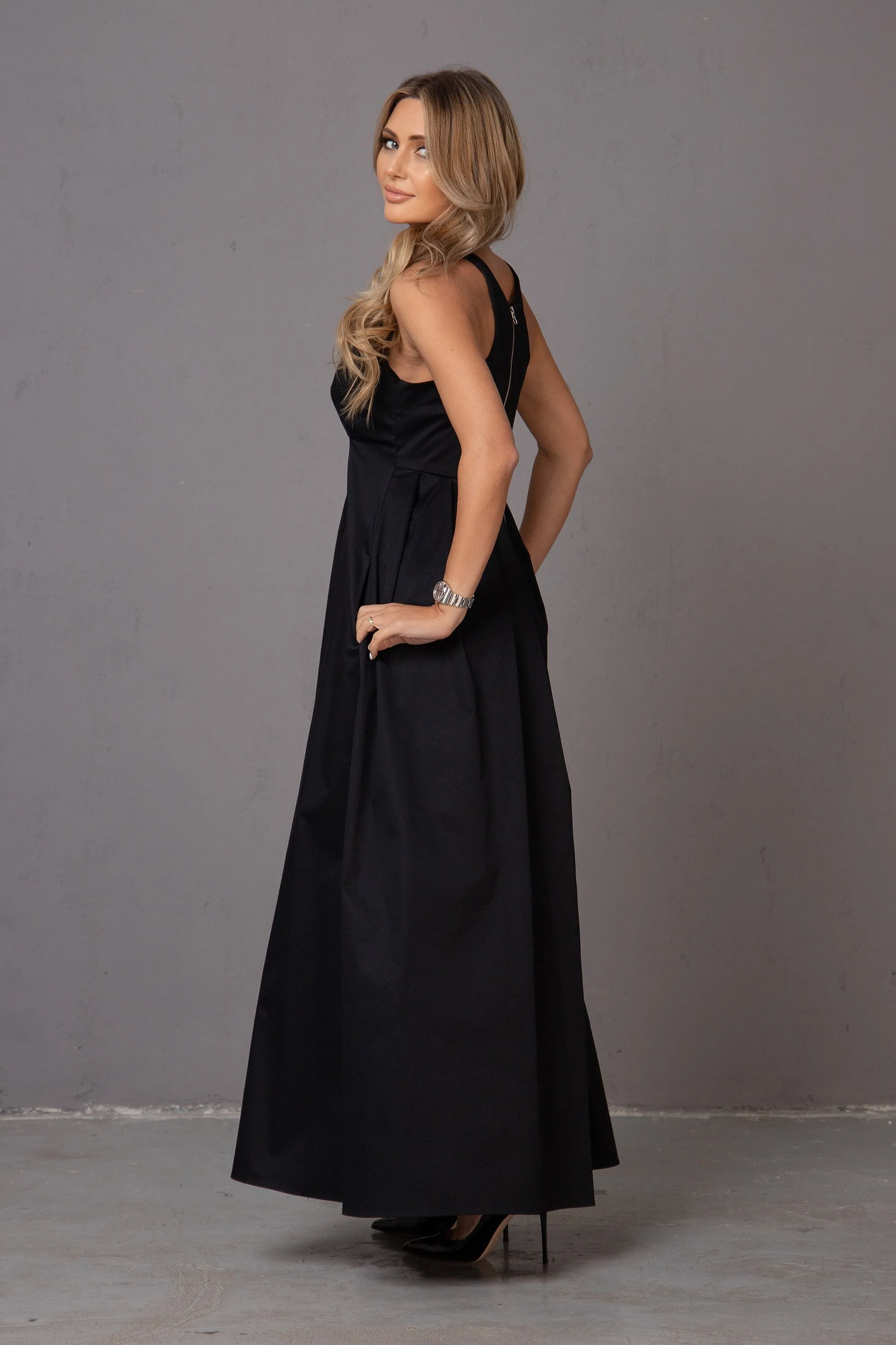 PLEATED RACERBACK DRESS