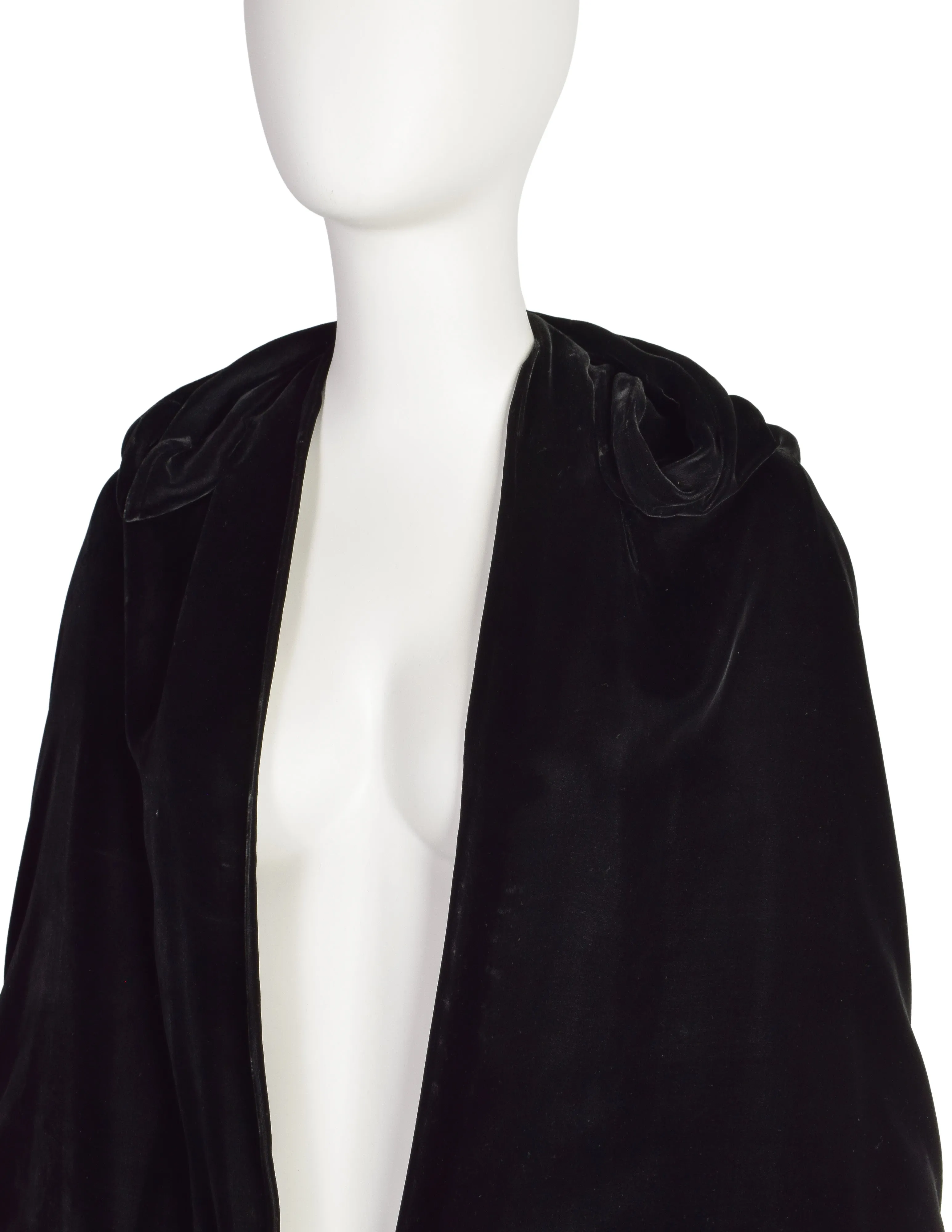 The Vogue Vintage 1930s Silk Velvet Draping Jacket